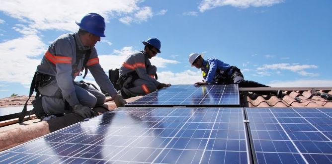 Inovações Tecnológicas em Painéis Solares: Eficiência e Durabilidade